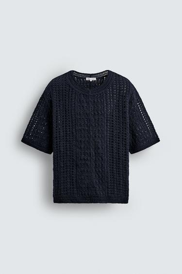 تيشرت هيكلي كروشيه - بحري الخاص بـ Zara