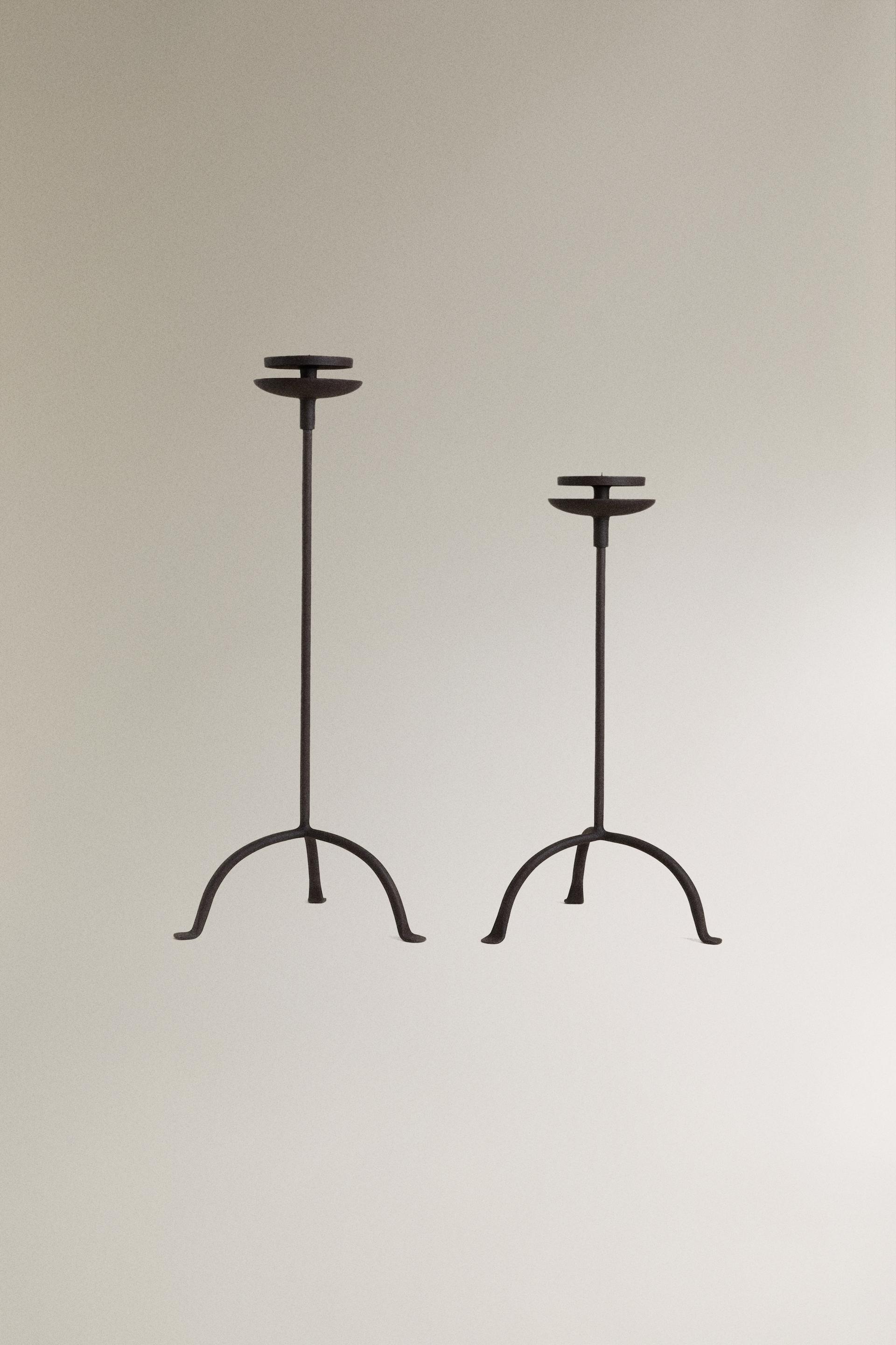 TRIPOD CANDLESTICK - Size 22.4 x 9.8 x 9.8