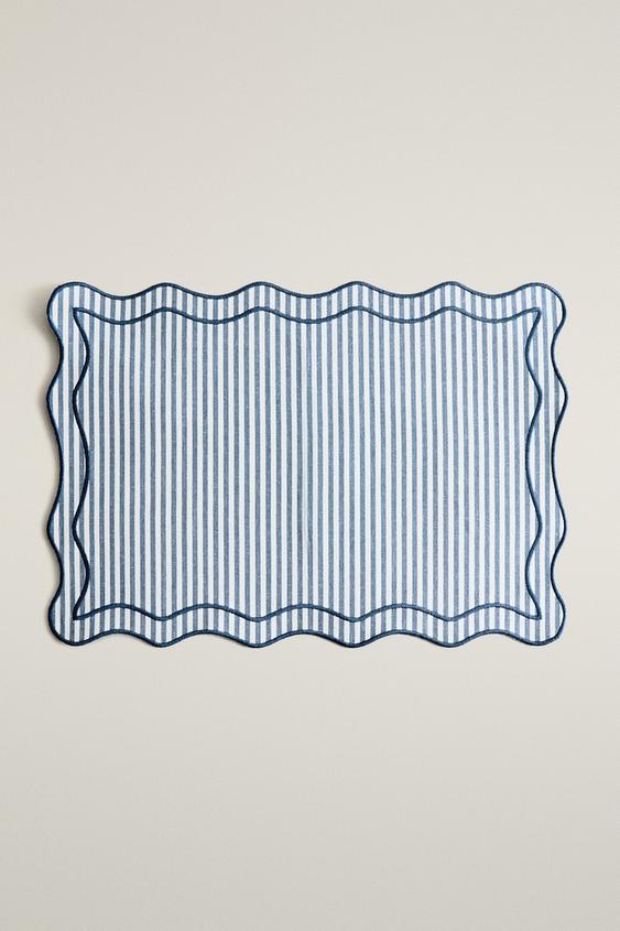 STRIPED SCALLOPED PLACEMAT - Blue by Zara - Image 0