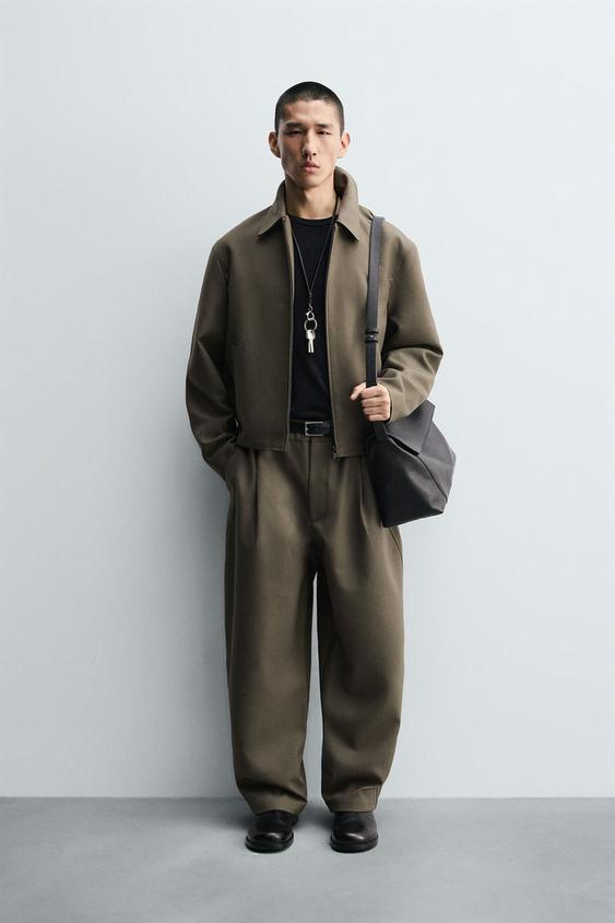 PLEATED BALLOON FIT PANTS