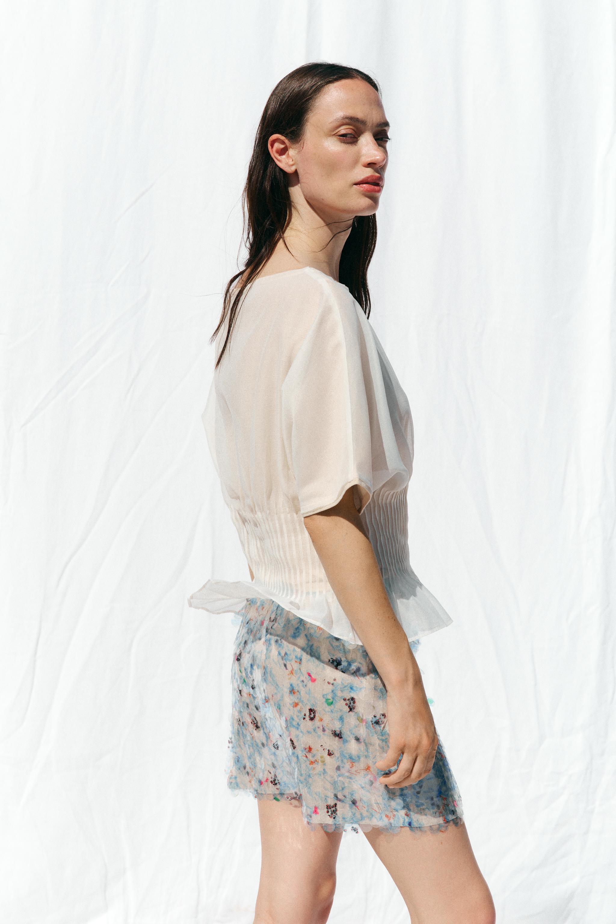 ZARA スパンコールミニスカート 3920/721 SEQUIN MINI SKIRT - Ecru / Blue | ZARA United States