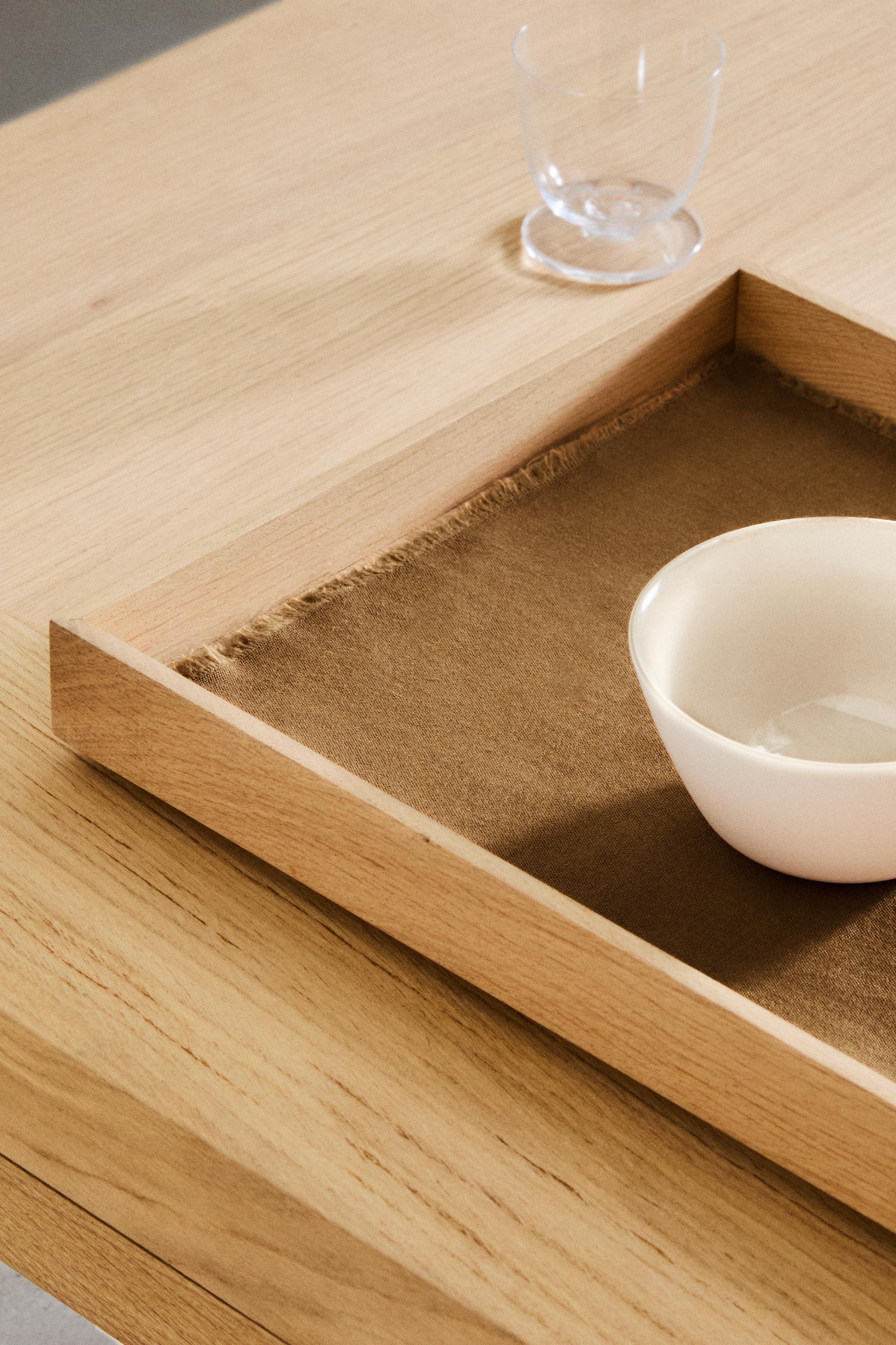 PLACEMAT 01 — Mustard