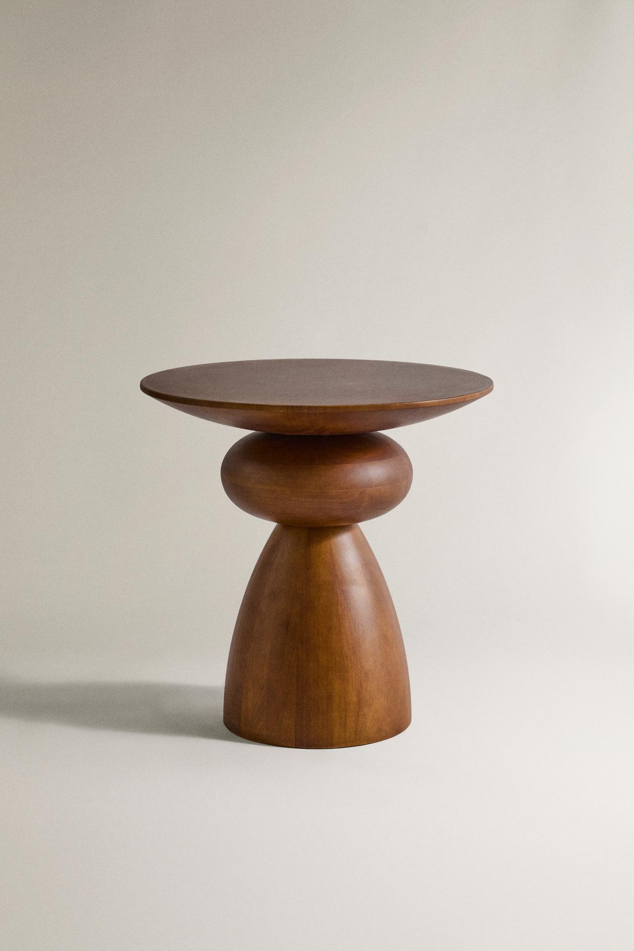 WOODEN SIDE TABLE — Brown