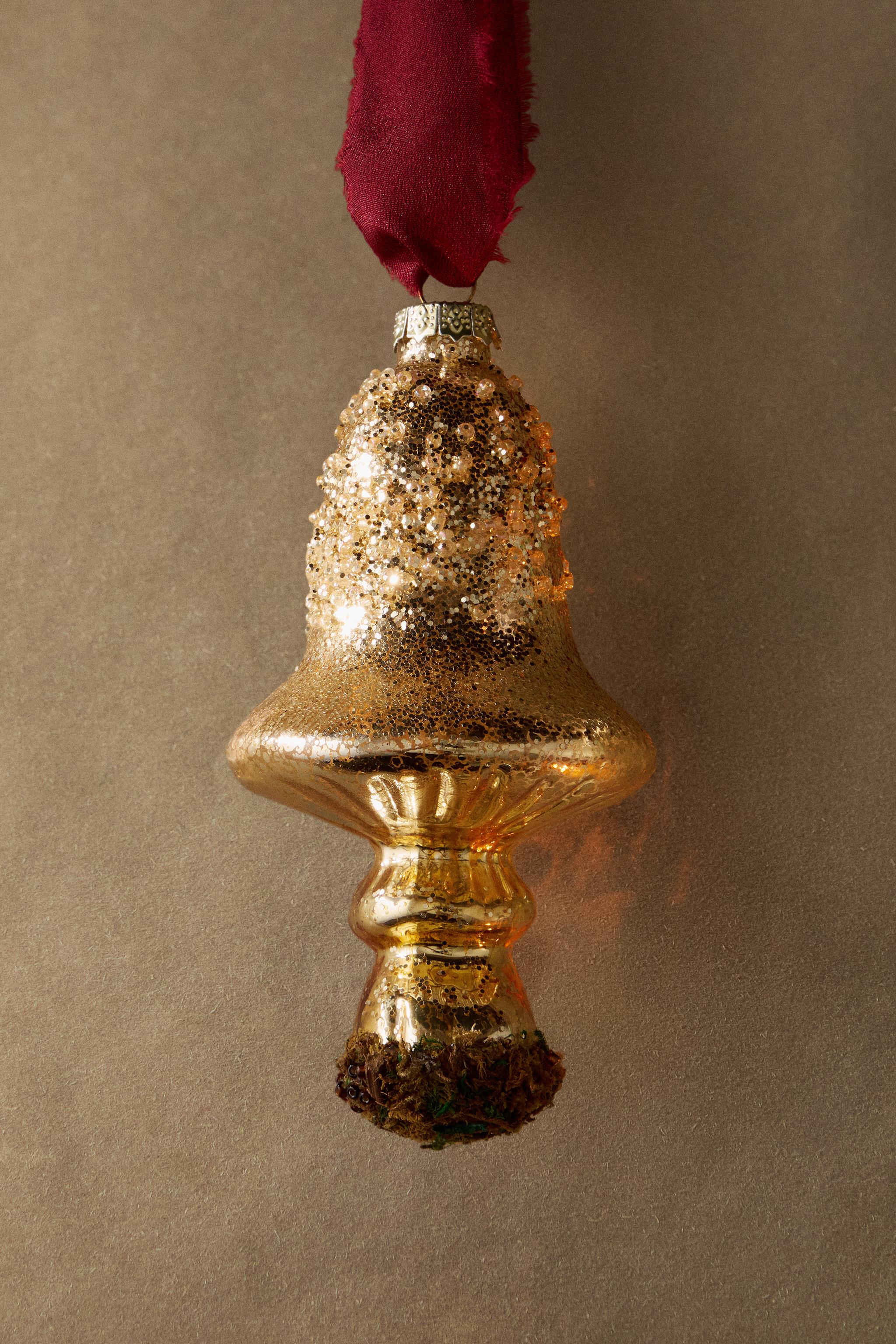 GLASS MUSHROOM CHRISTMAS TREE DECORATION
