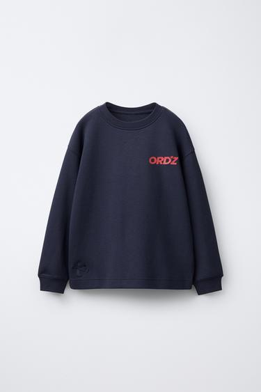 CAMISETA TEXTO RELIEVE - Marino de Zara
