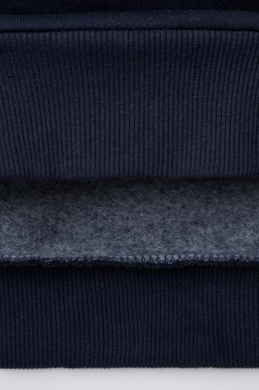 SWEAT À CAPUCHE ÉTIQUETTES - Bleu marine de Zara - Image 3