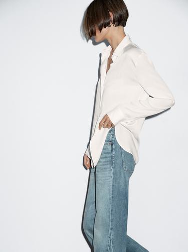 Camisa fluida cuello camisero - Blanco de Zara