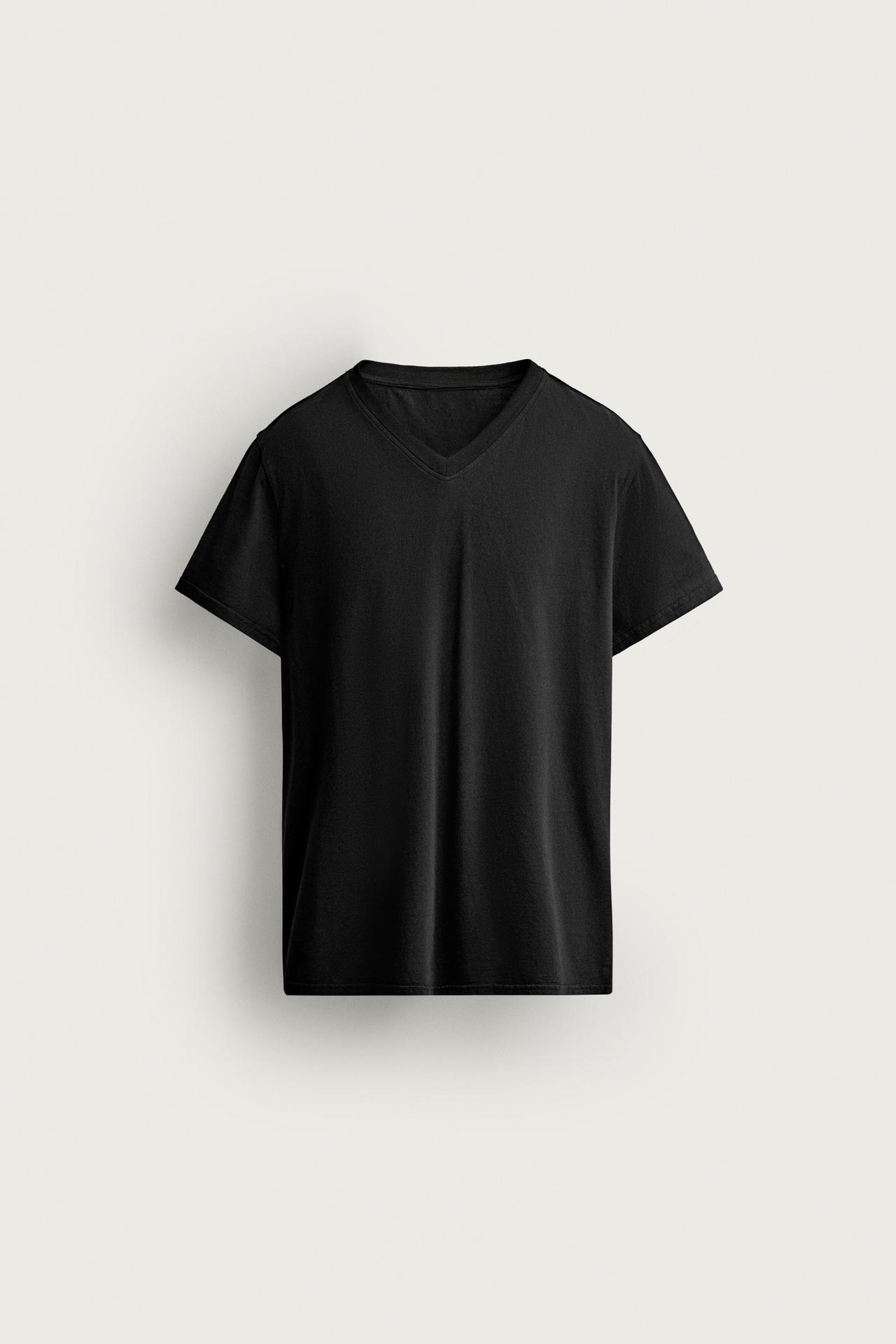 RELAXED FIT V-NECK T-SHIRT — Black