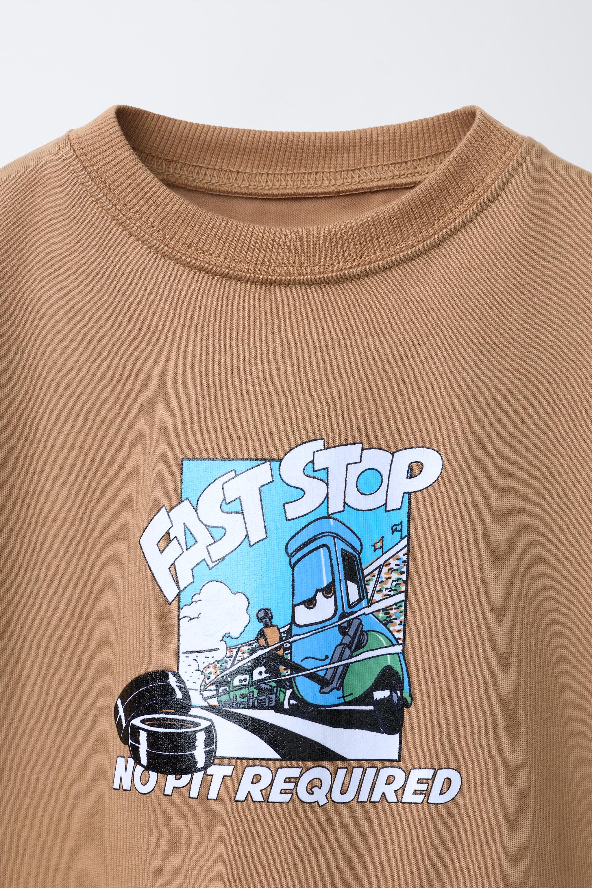 T-SHIRT IMPRIMÉ CARS © DISNEY