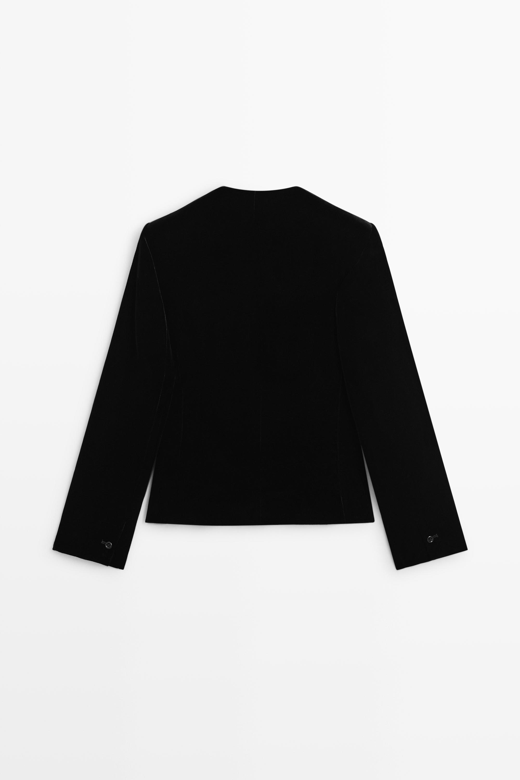 Velvet blazer with button detail