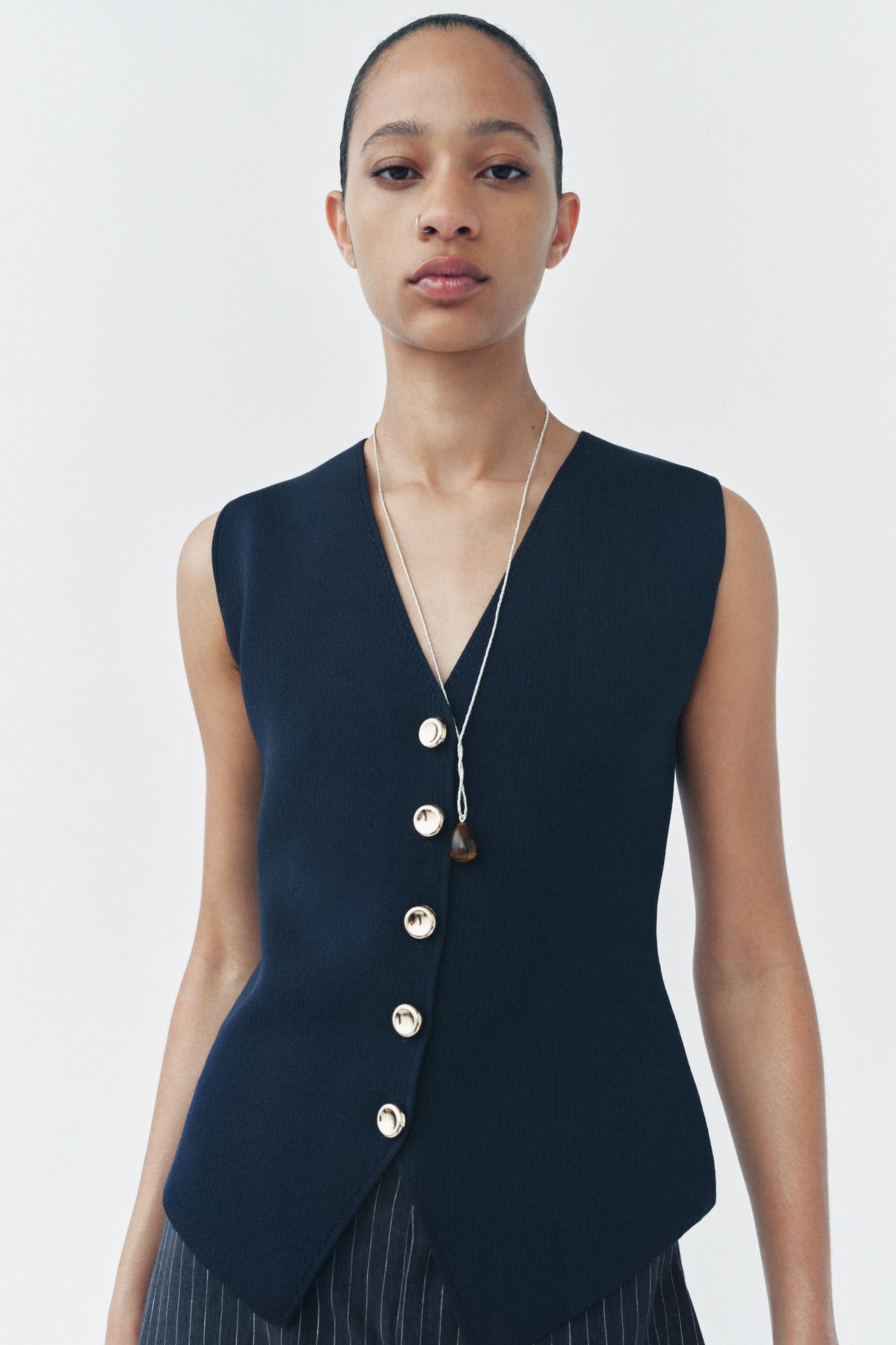 SMOOTH KNIT VEST TOP