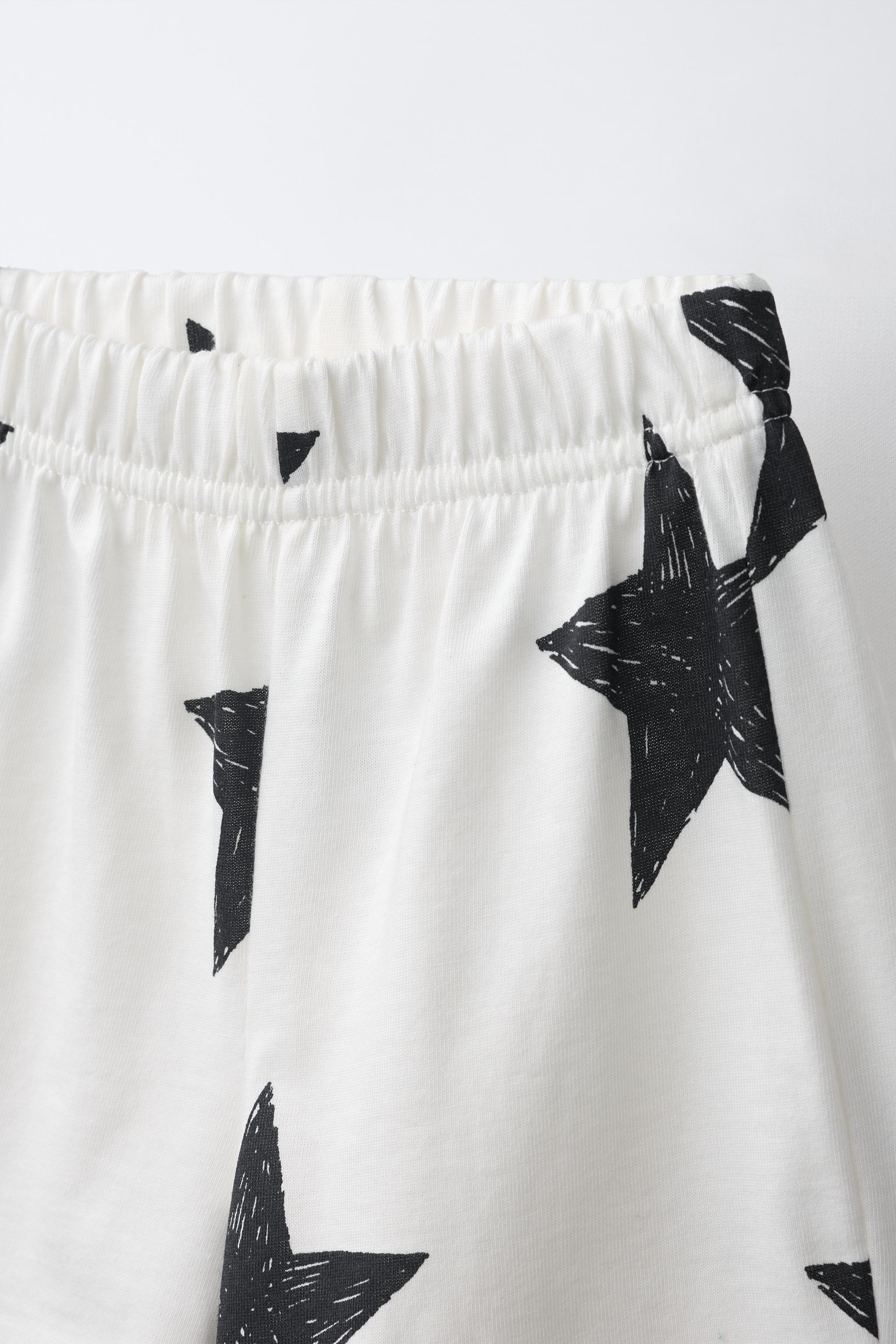 Детские шорты Zara STAR T-SHIRT AND BERMUDA JOGGING SET — фото 4