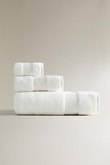 SERVIETTE DE BAIN LISERÉ MARBRE - Blanc cassé de Zara - Image 0