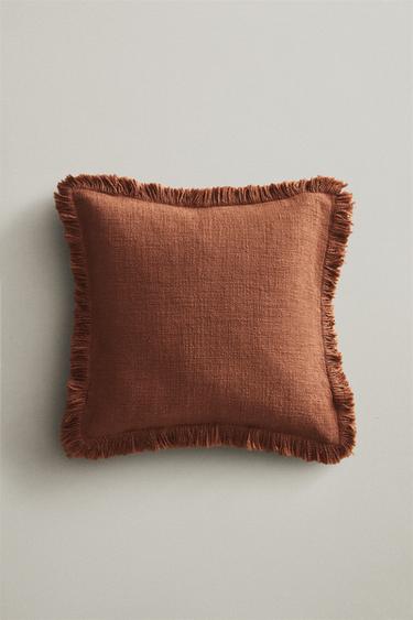 STRIPED CUSHION COVER WITH FRINGING - 772 by Zara