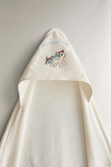 Zara ©2026 HASBRO. MY LITTLE PONY HOODED TERRY BATH TOWEL - 奶油色