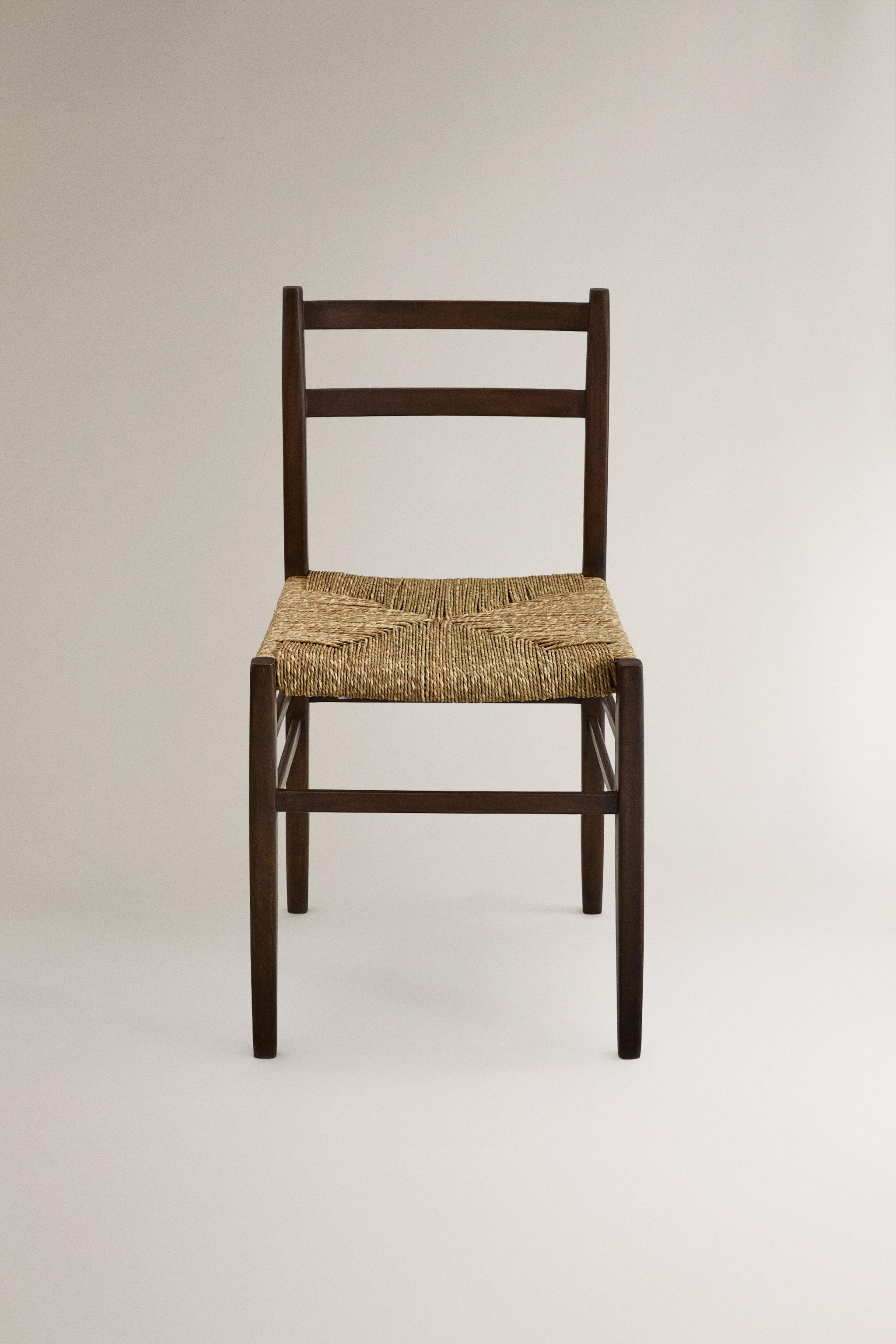 CHAISE EN BOIS TRESSÉ