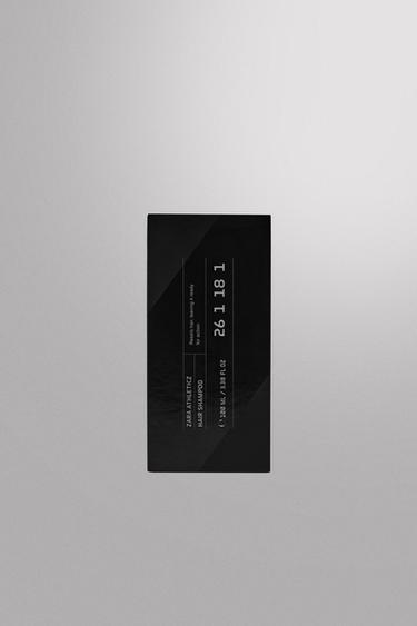 ATHLETIC HAIR SHAMPOO 100 ML (3.38 FL.OZ) - TINTED LEATHER by Zara - Image 3