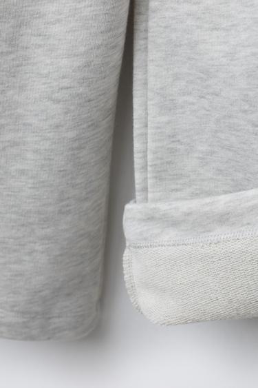 PANTALON EN MOLLETON À JAMBES LARGES ÉTOILES - Gris chiné de Zara - Image 3