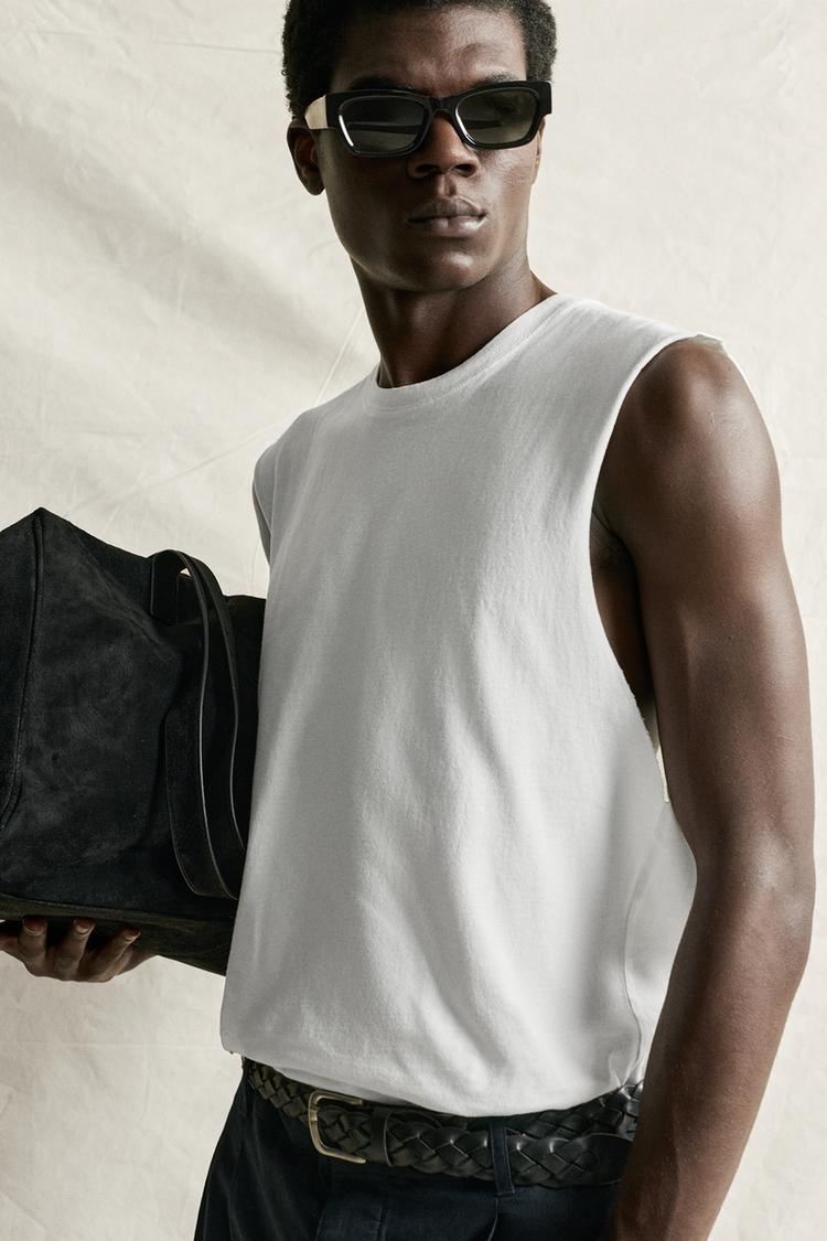 LIGHTWEIGHT RELAXED FIT TANK TOP