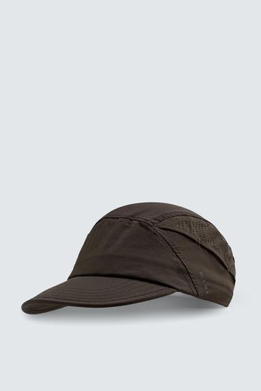 Zara PERFORATED TECHNICAL LIMITED EDITION CAP - Brown