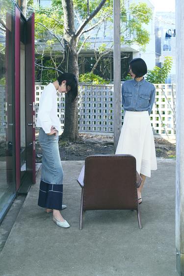 ZW COLLECTION デニムシャツブルー0ZaraのZW COLLECTION デニムシャツ - ブルー - 画像 0