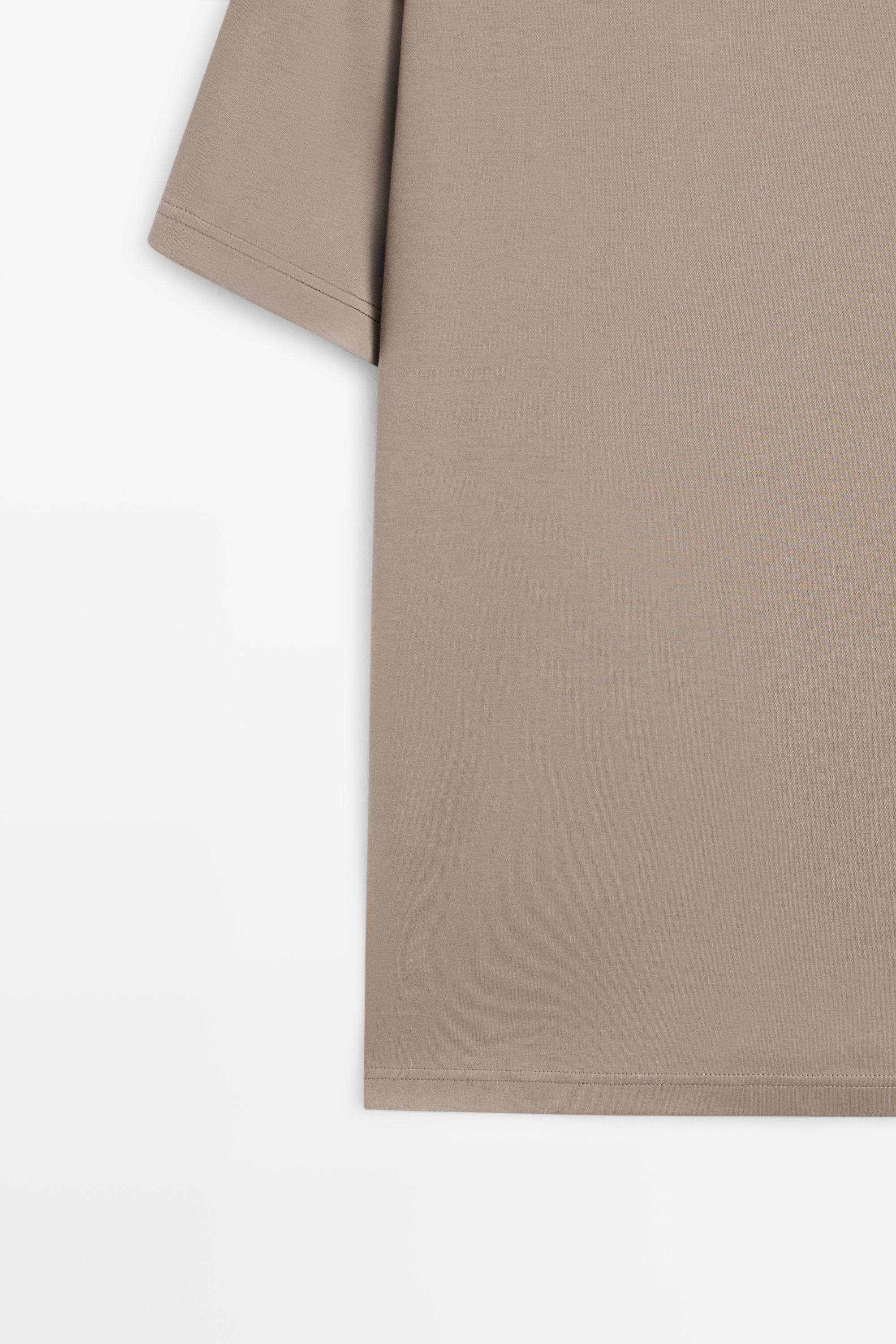 Short sleeve seam detail T-shirt