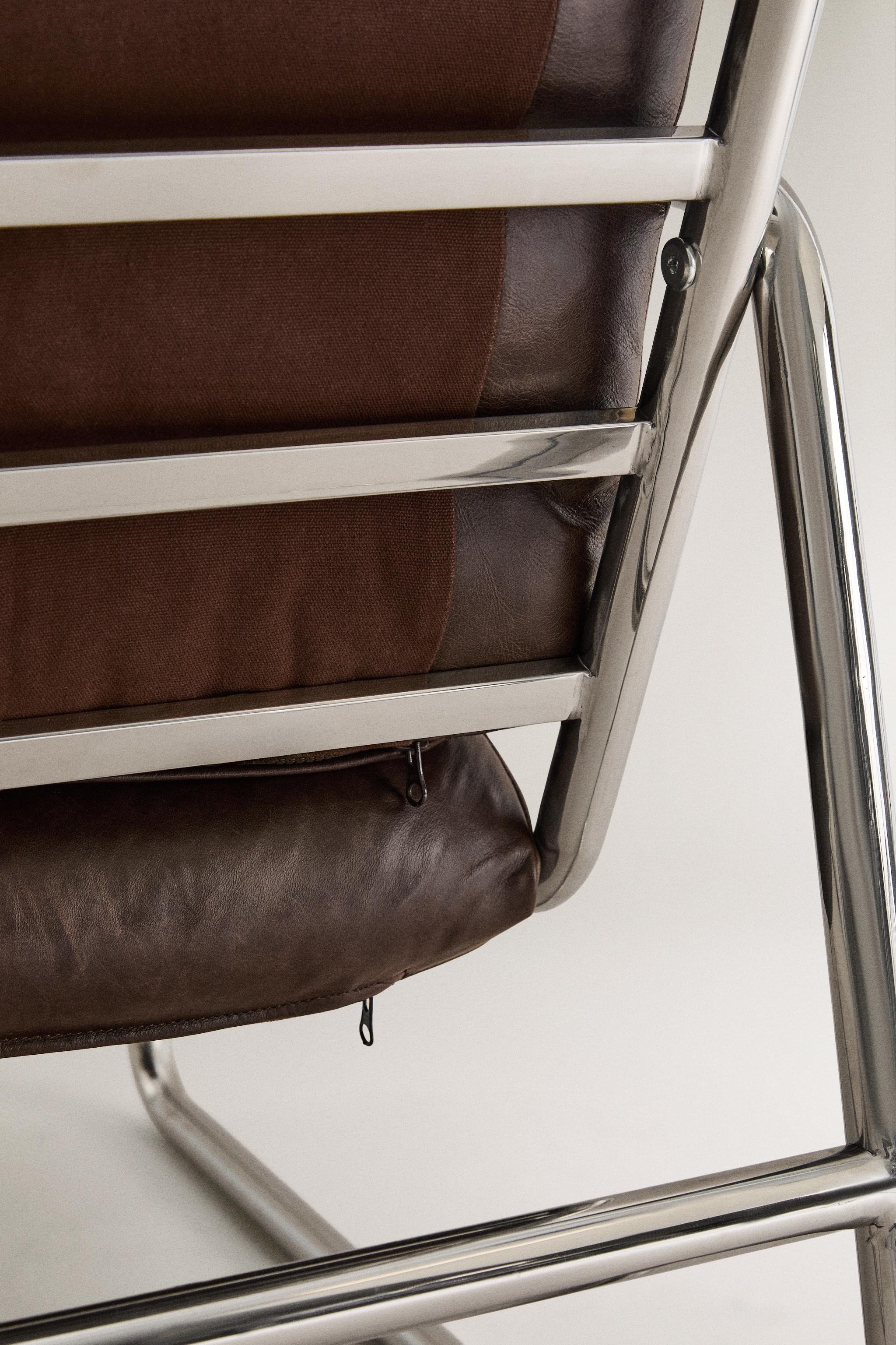 FAUTEUIL MÉTAL ET CUIR