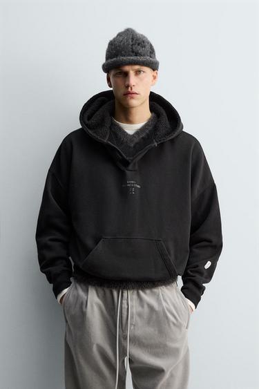 CONTRAST POUCH POCKET HOODIE X SR_A - Black by Zara