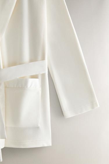 ROBE DE CHAMBRE COURTE EN POLAIRE - Blanc cassé de Zara - Image 2