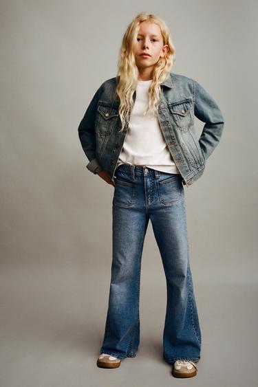 JEANS BOCA DE SINO COM BOLSOS - Índigo da Zara