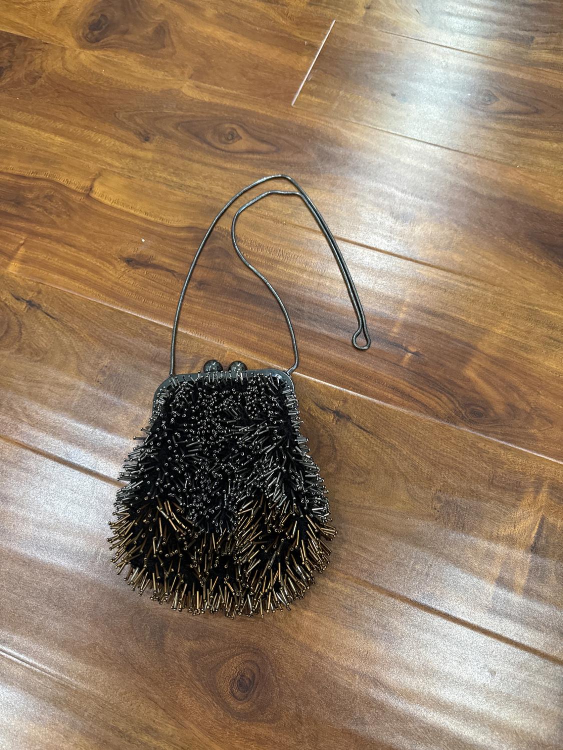 SPIKY CLUTCH/ CROSSBODY - Image 5
