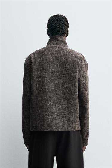SOBRECAMISA RELAXED FIT ESTRUCTURA - Marrón de Zara
