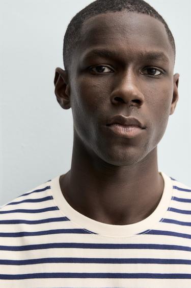 T-SHIRT BASIQUE MEDIUM WEIGHT /02 - Blanc / Bleu marine de Zara - Image 4