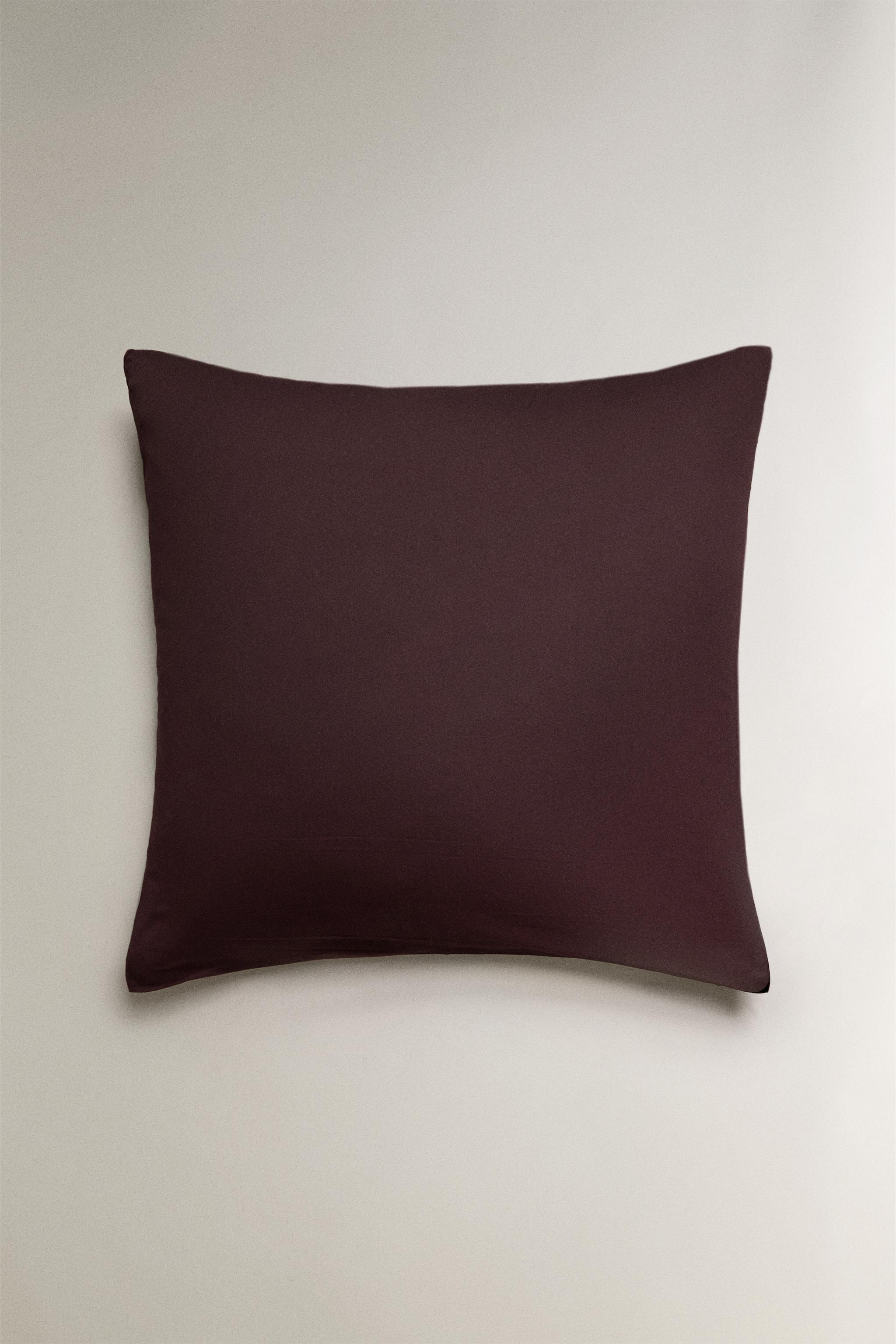 WASHED SATEEN PILLOWCASE (300 THREAD COUNT) — Burgundy