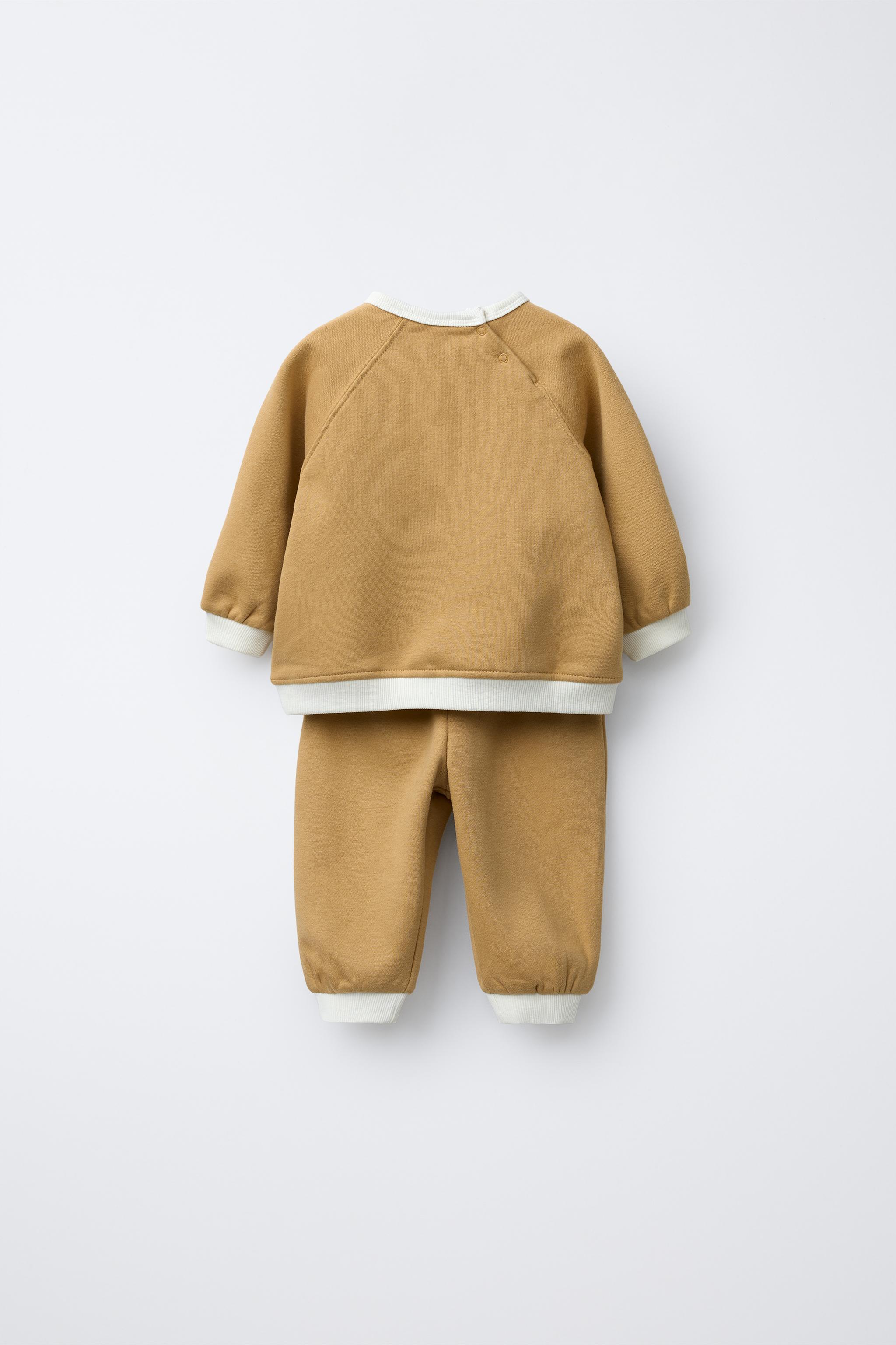 お値下げ中BABYTRIANA セットアップ　9-12m お値下げ中BABYTRIANA セットアップ 9-12m お値下げ中BABYTRIANA