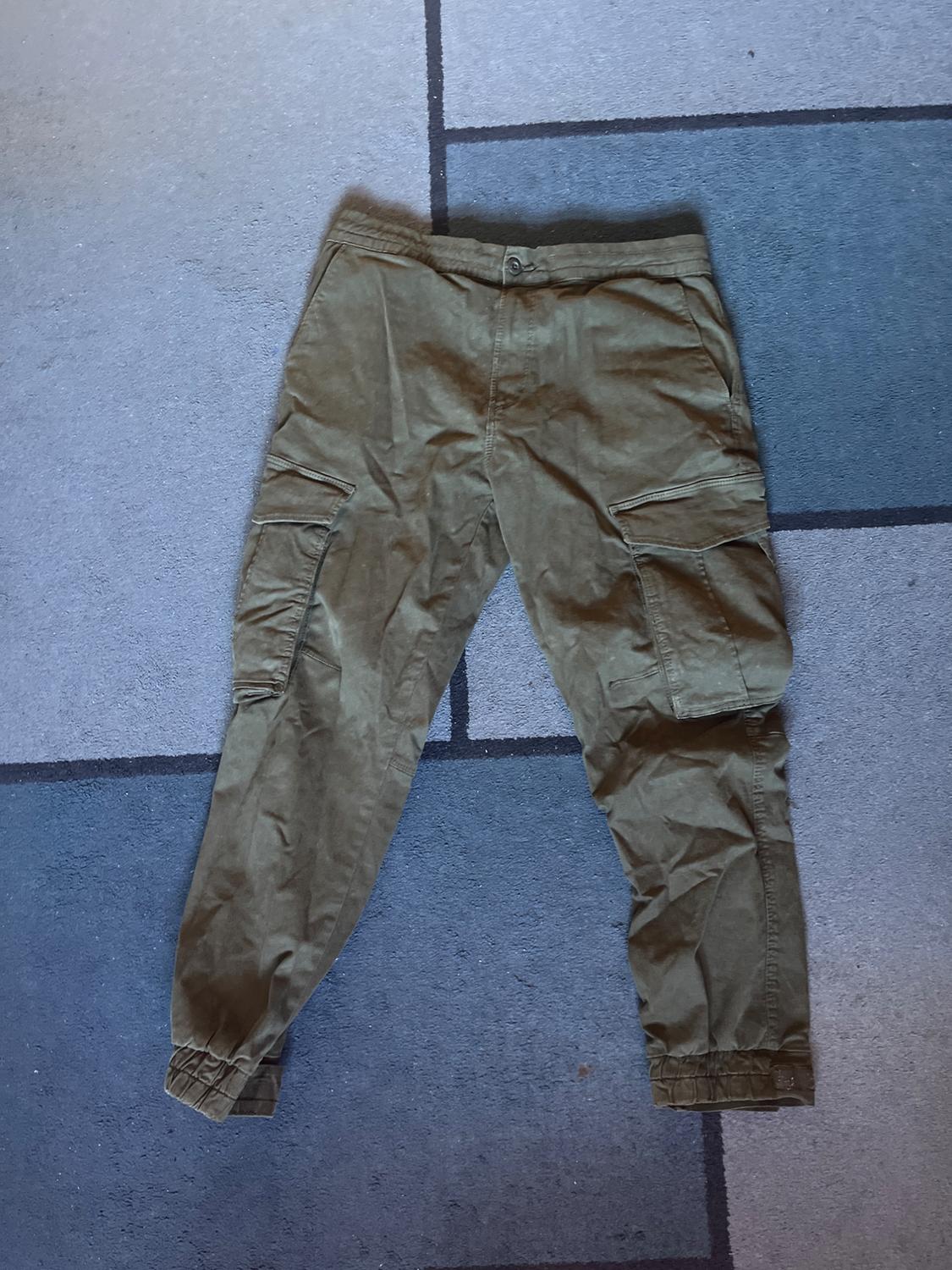 CROPPED CARGO TROUSERS