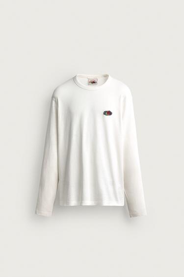 CAMISETA BÁSICA DE MANGA AMPLA COM PATCH FRUIT OF THE LOOM™ - Cru da Zara