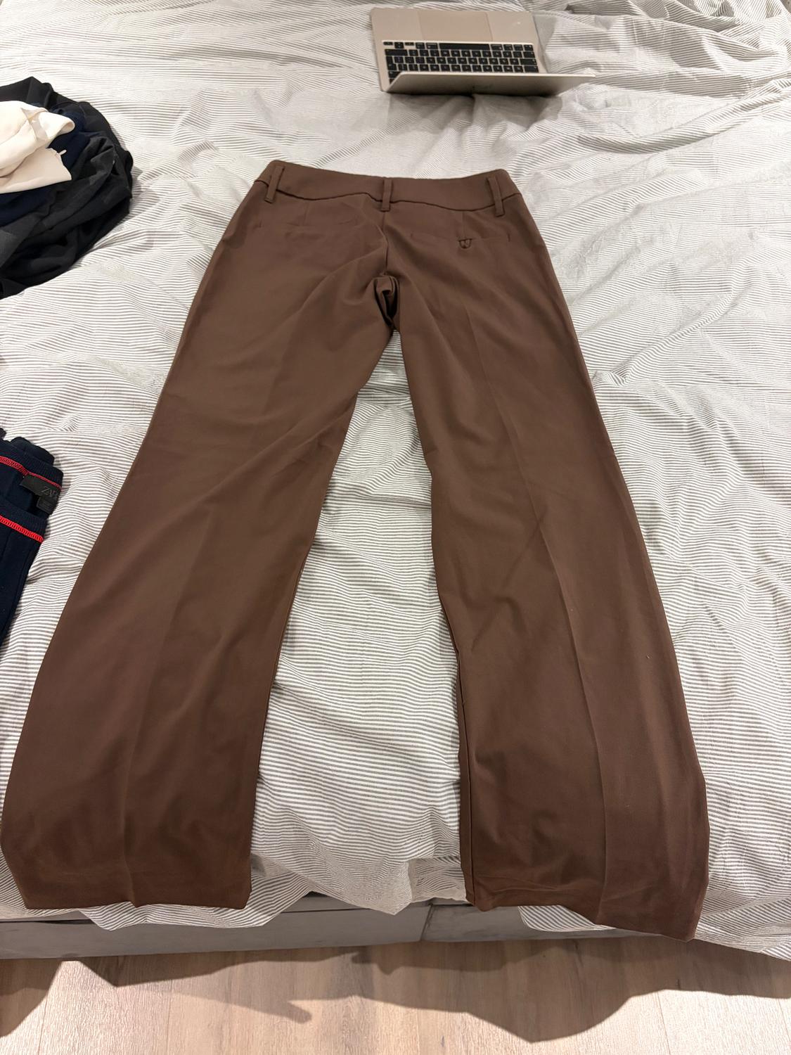 LOW RISE TROUSERS - Image 4