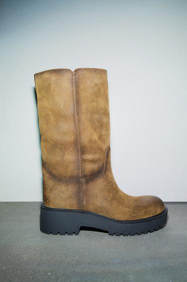 DISTRESSED EFFECT SPLIT SUEDE ANKLE BOOTS - Brown by Zara