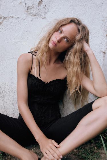 POPLIN TOP WITH RUFFLES - Black by Zara