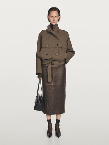 Trench court avec ceinture - Marron de Zara