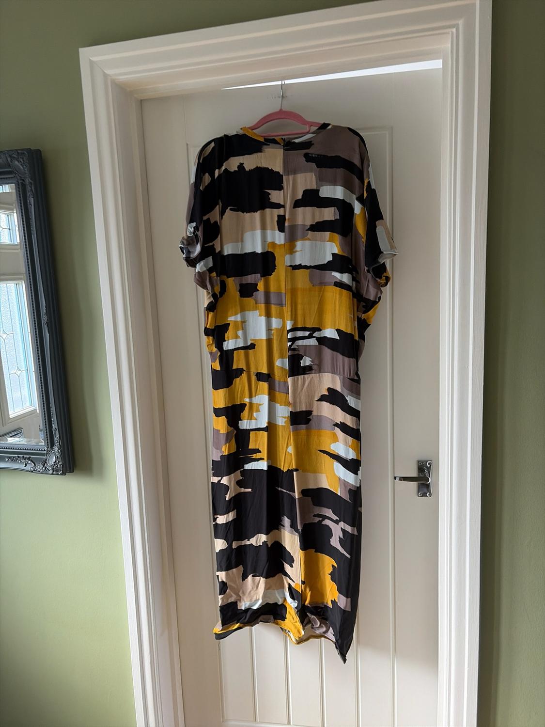 PRINTED MIDI DRESS - LIMITED EDITION - Image 3