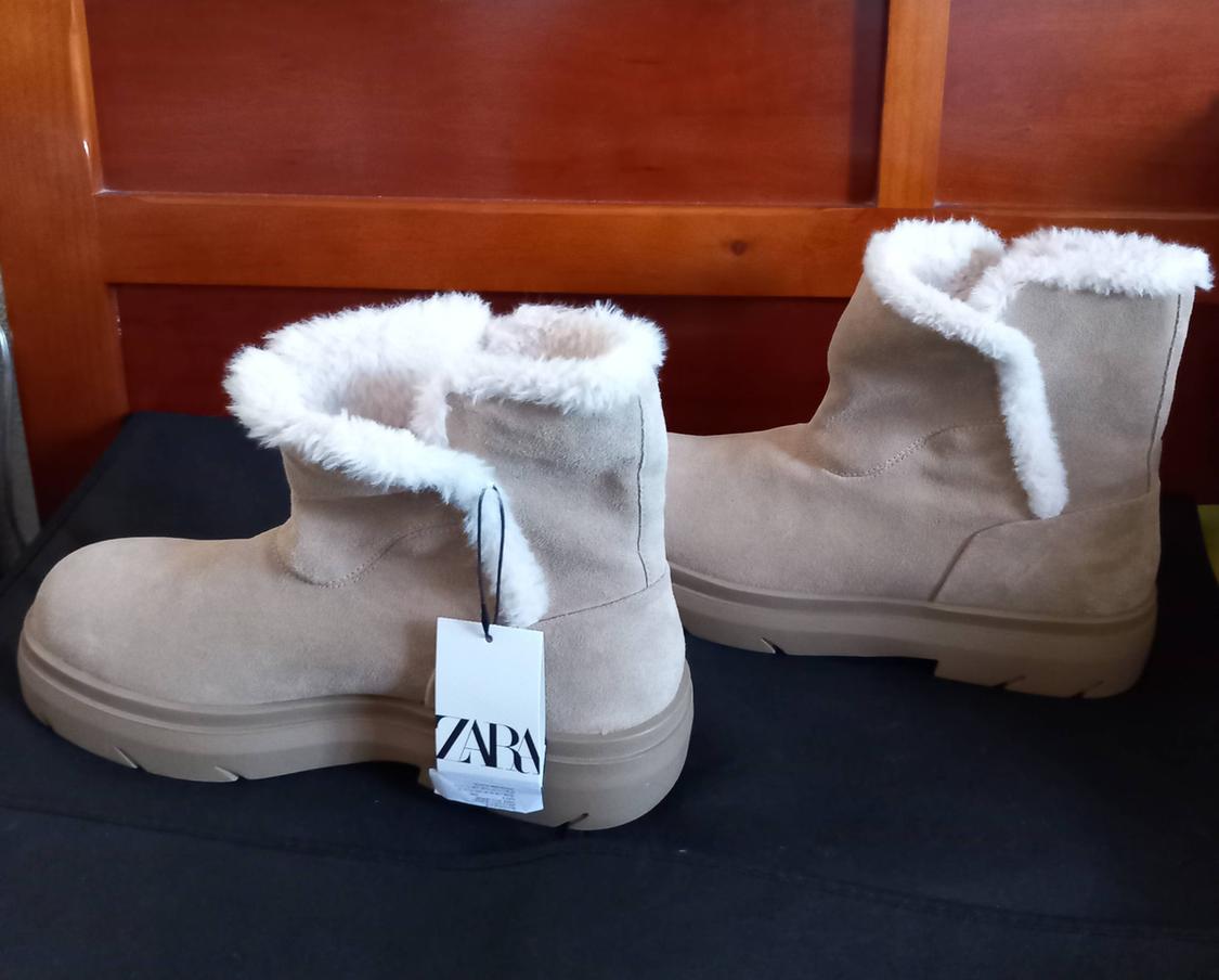 SPLIT SUEDE FAUX SHEARLING BOOTS - Image 3