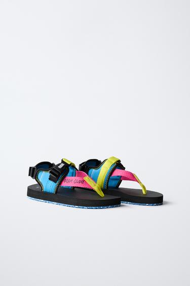 SANDALE SPORTIVE ZARA X BODY GLOVE ® - Shumëngjyrëshe nga Zara