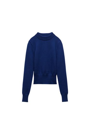 FITTED KNIT SWEATER