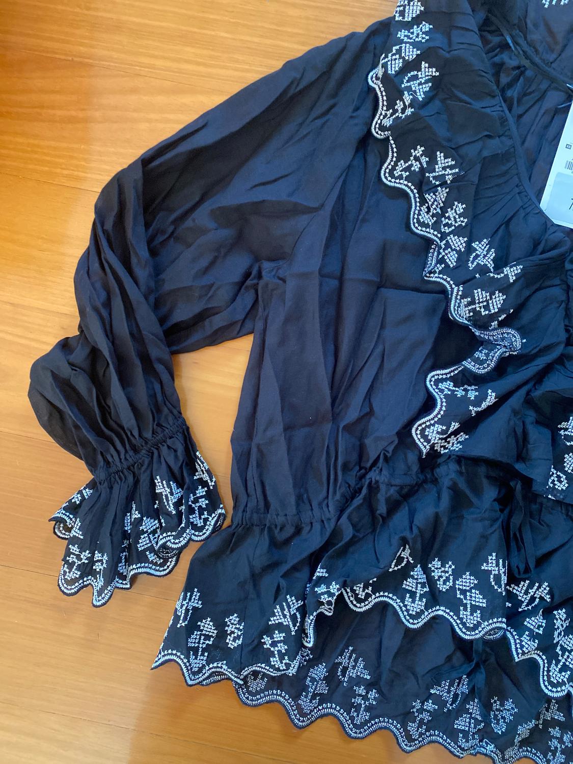 ZW COLLECTION EMBROIDERED RUFFLE BLOUSE - Image 2