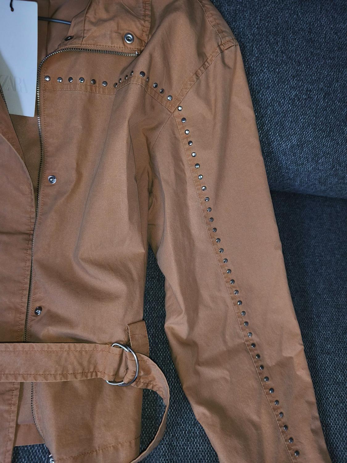 STUDDED BELTED JACKET - Image 5