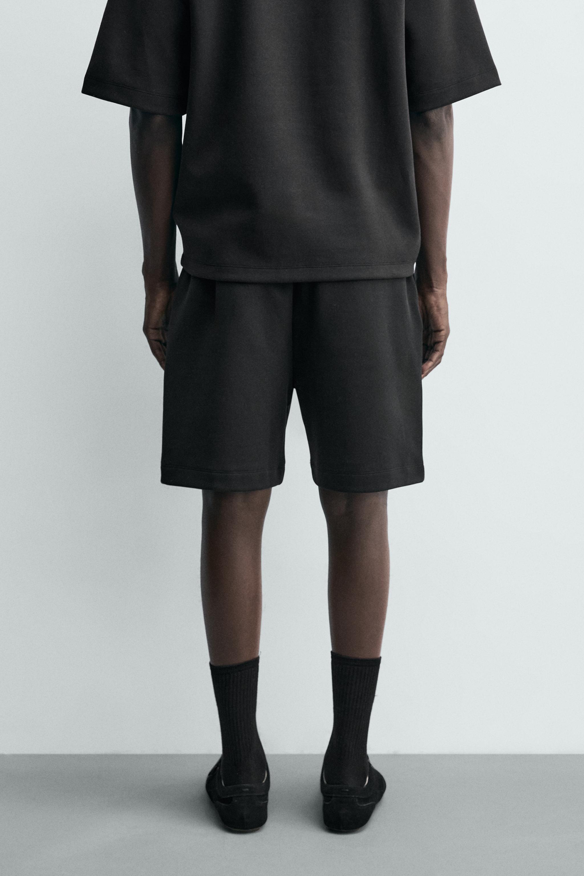 RELAXED FIT INTERLOCK JOGGER SHORTS
