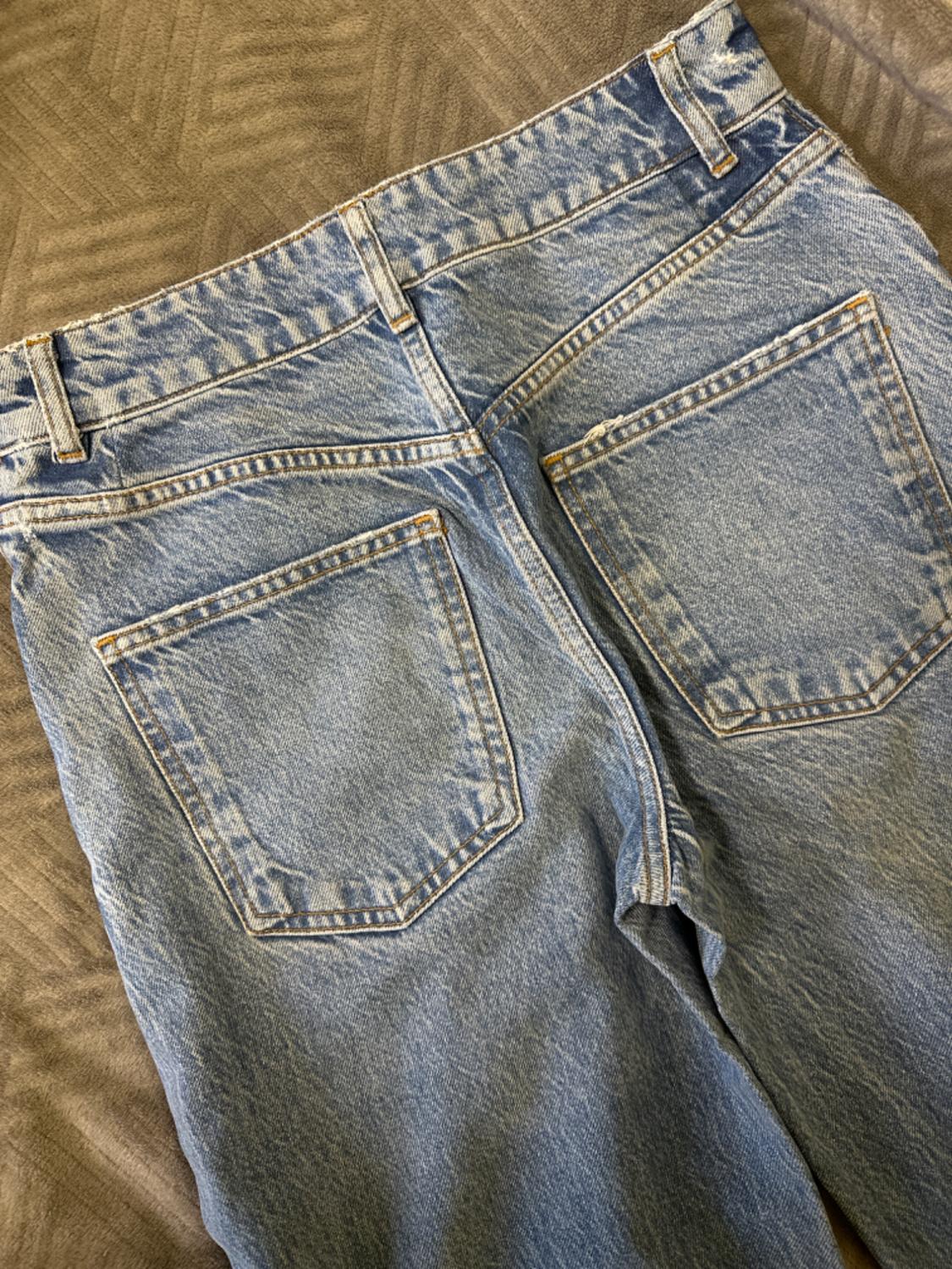 JEANS - Image 4