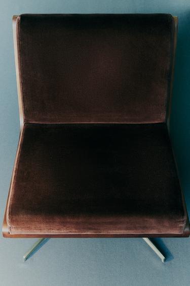 VELVET WOOD ACCENT CHAIR — Chocolate 1